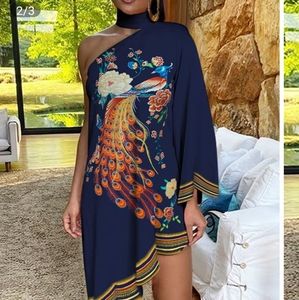 One shoulder dress
